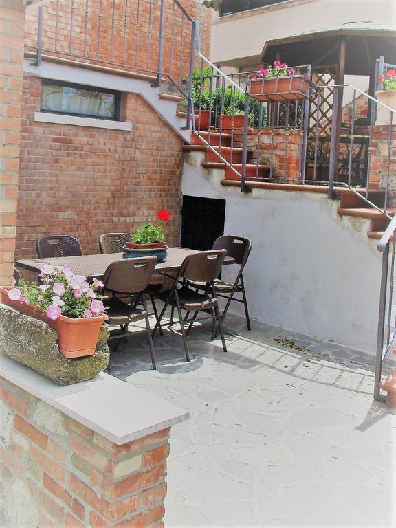 Holiday House Montepulciano - Il Torrino エクステリア 写真
